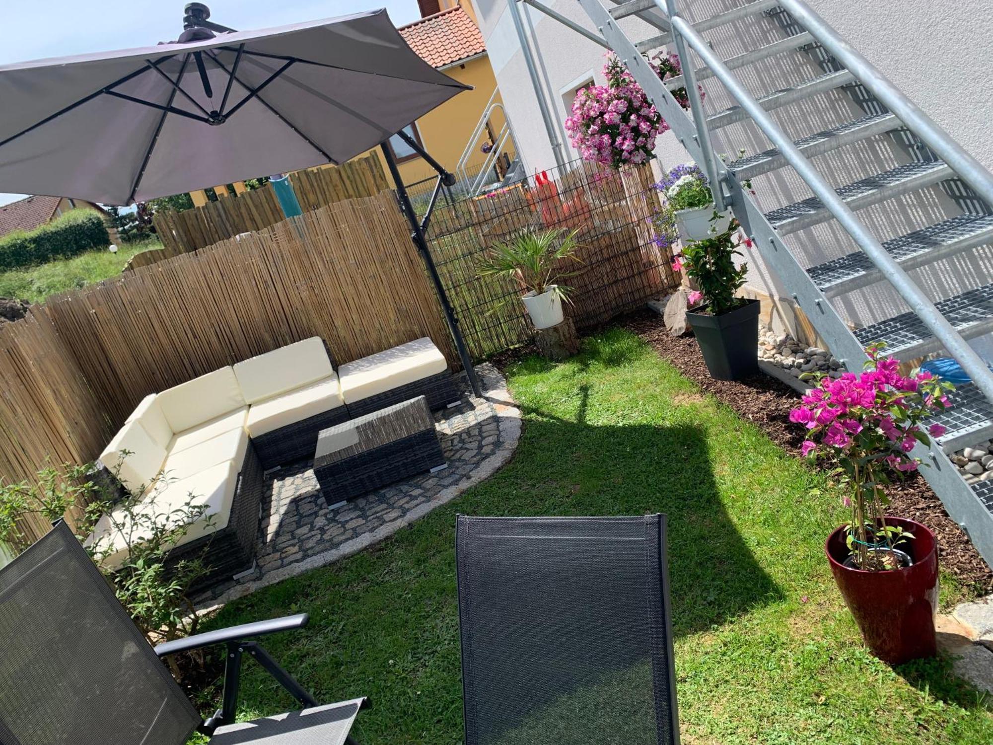 Gemuetliche Ferienwohnung In Idyllischer Lage-Auf Dem Land Dittersdorf 외부 사진
